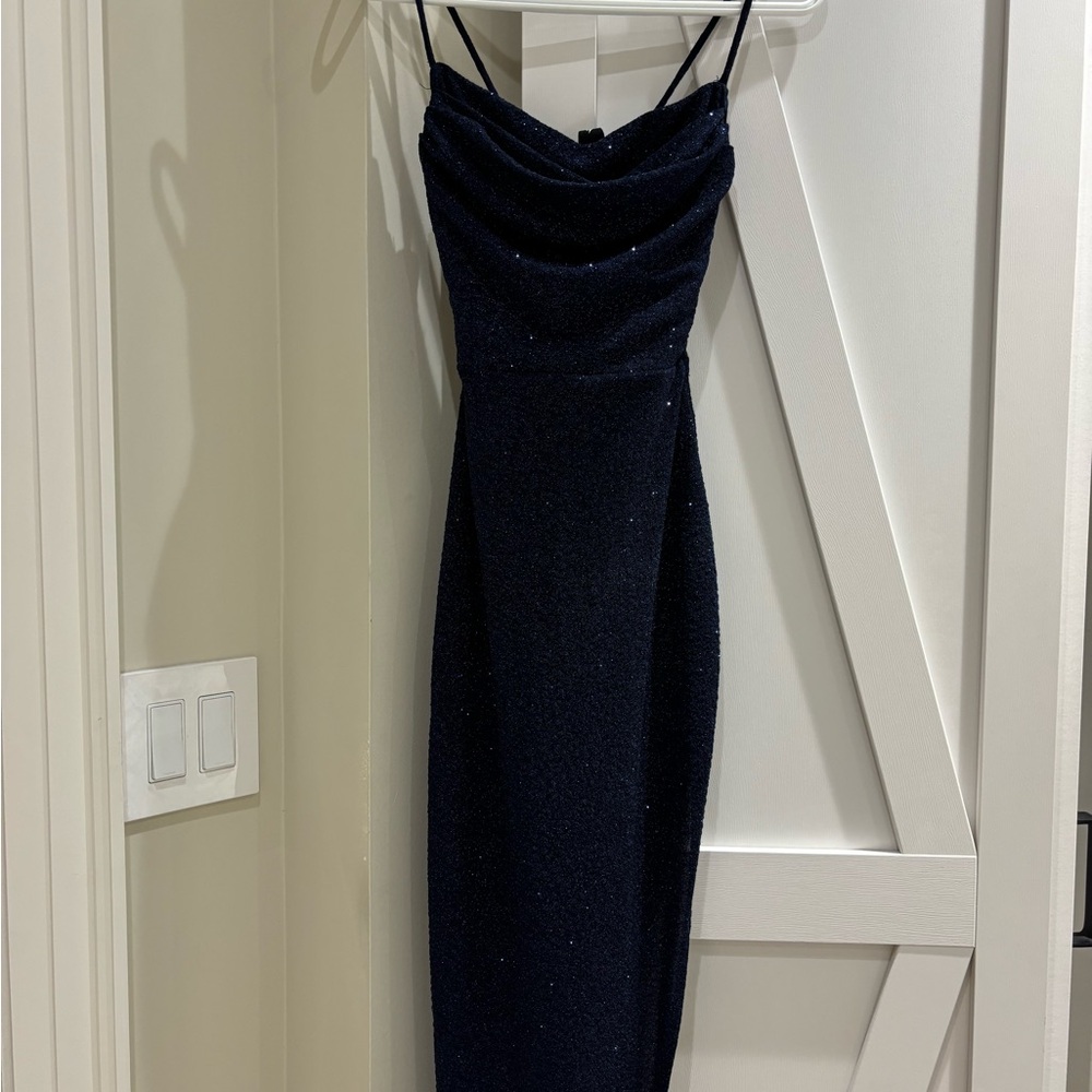 WINDSOR NAVY BLUE SPARKLE LONG TIGHT FOTTED FORMAL/GRAD/PROM/WEDDING DRESS